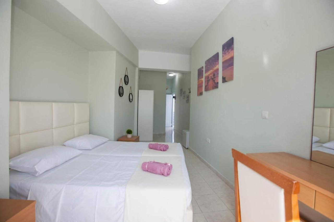 Solsidan Rooms Rhodes City Exteriör bild
